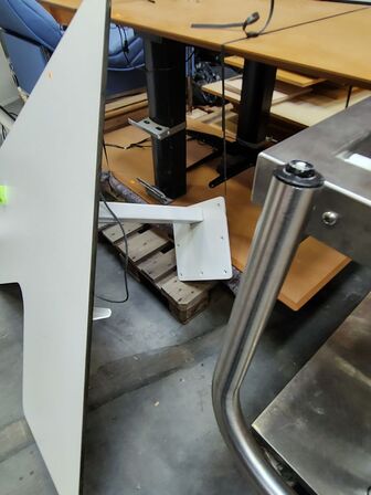 Vinkel-hæve/sænkebord.