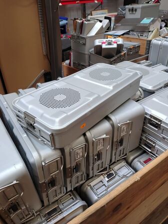 Parti metalkasser. Assorterede.