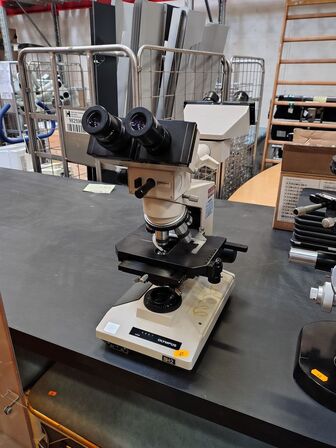 Microskop OLYMPUS BH2