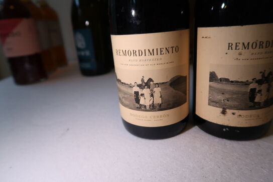 2 flasker rødvin REMORDIMIENTO BODEGA CERRON