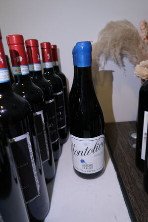 4 flasker rødvin MONTOLIVO BARBERA D'ASTI 2023