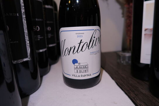 4 flasker rødvin MONTOLIVO BARBERA D'ASTI 2023