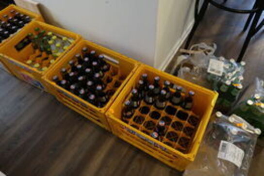 Div. Sodavand og tomme flasker