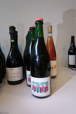 4 flasker hvidvin MIAMI VICE