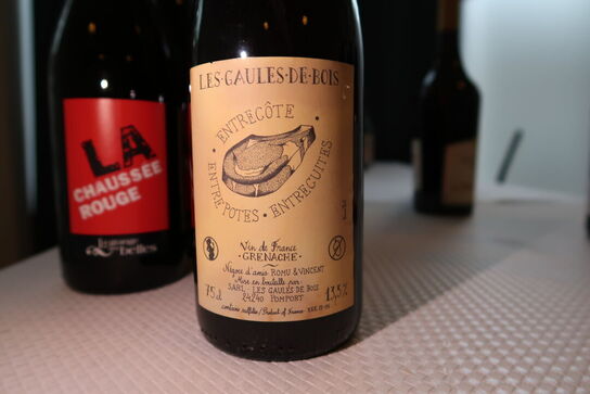 5 flasker rødvin LES GAULES DE BOIS