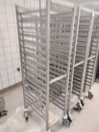 Fem stikvogne HUPFER