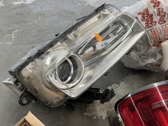 Resevedel til bil, forlygte, bag lygte, støddæmper