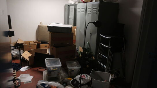 Tøm Kælderrum ( se billeder)