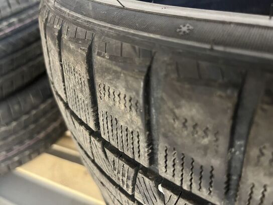 2 stk. dæk SAILUN 235/40 R19, ICE Blazer