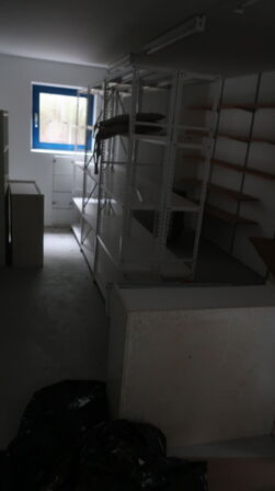 Tøm Kælderrum ( se billeder)