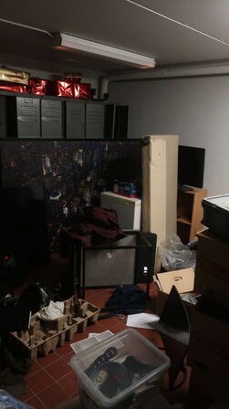 Tøm Kælderrum ( se billeder)