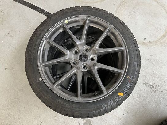 2 stk. dæk NEPEUS med fælge, 235/45 R18