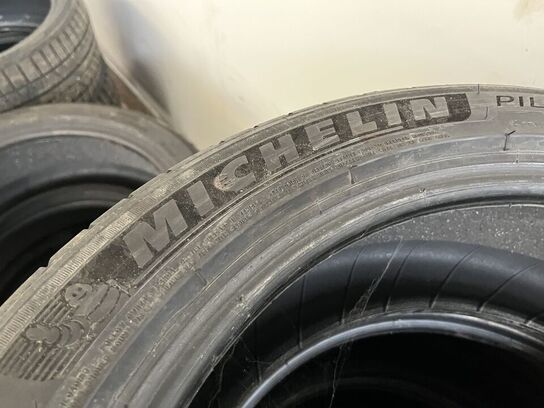4 stk. dæk MICHELIN 235/45 ZR18, Pilot sport 4