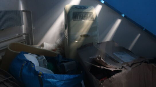 Tøm Kælderrum ( se billeder)