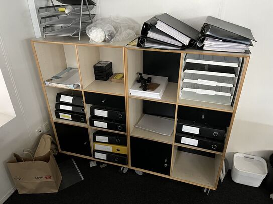 Div. reoler med indhold 