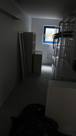 Tøm Kælderrum ( se billeder)