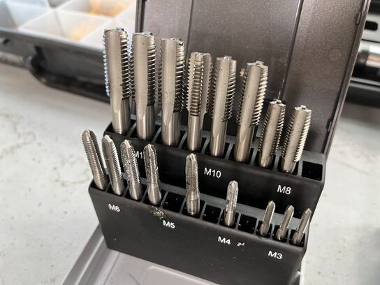 Blandet værktøj bla. Bor,alufæge topnøgler