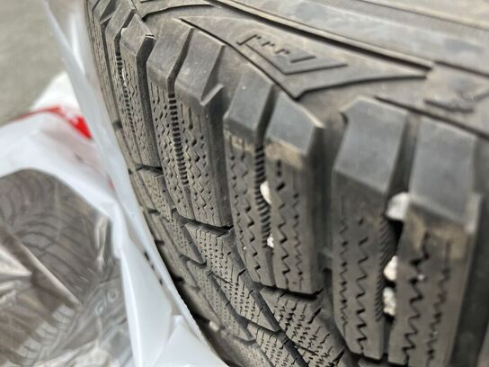 4 stk. dæk GOODYEAR 235/45 R18