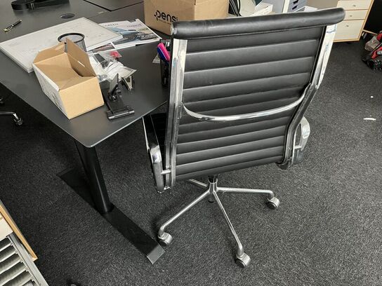 El. hæve/sænke skrivebord med kontorstol og skuffemondul