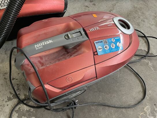 2 stk. støvsuger NILFISK