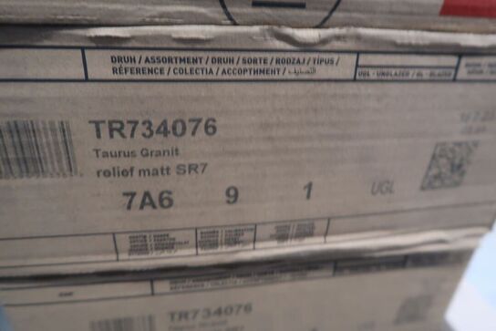 4,68 m2 fliser 30x30 cm