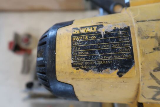 Dewalt kapsav DW718