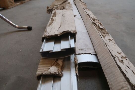 Plastmo glasrækværk, klar glas, sølv aluprofiler