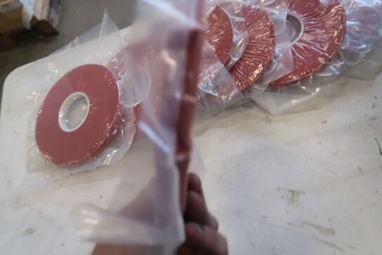 7 ruller rød skumbånd