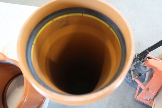 Rør og 2 skydemuffer Ø200 mm