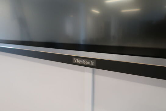 Fjernsyn VIEWSONIC med fjernbetjening samt kamera LOGITECH