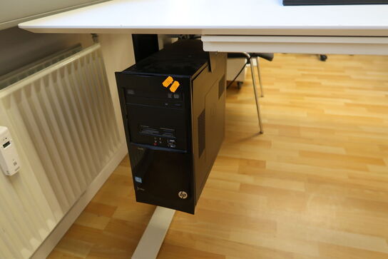 2 stk. computerskærme HP Zdisplay, tastatur, mus, computer HP Slide