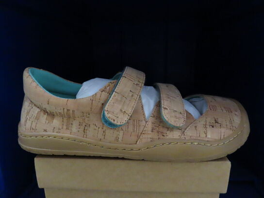 Sko SAMBAS - str. 32