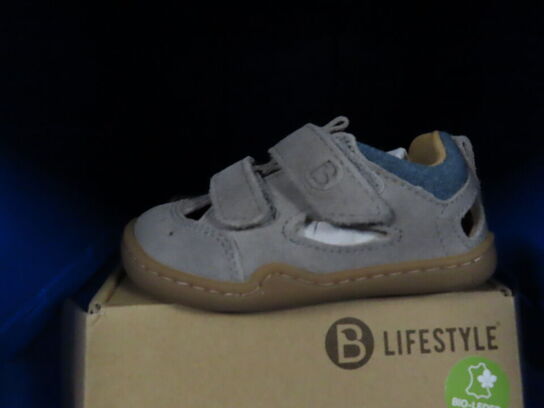 Sko B LIFESTYLE - str. 21