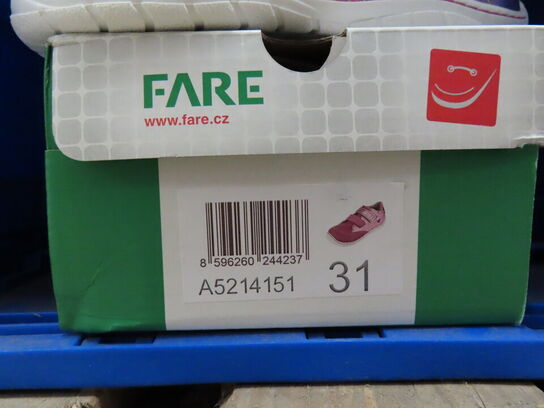 Sko FARE - str. 31