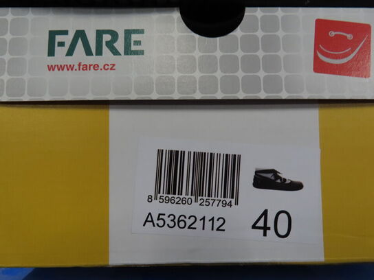 Sko FARE - str. 40