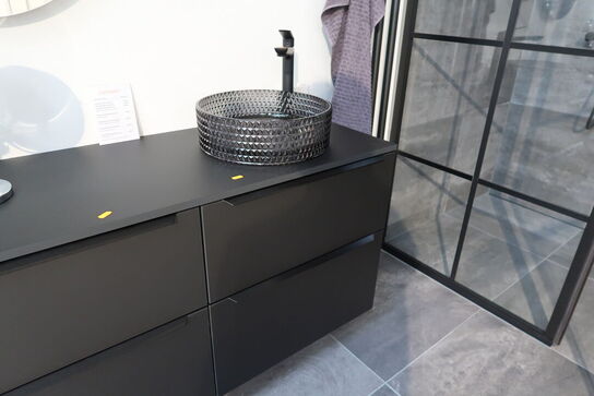 Badmøbel CASSØE Soft med vask, uden armatur