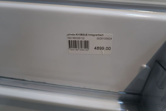 Integrerbart køleskab CYLINDA KI1082UE