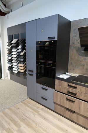 Køkken ARTEGO uden hårdehvidevarer. Vejl. udsalgspris kr: 89.000,-