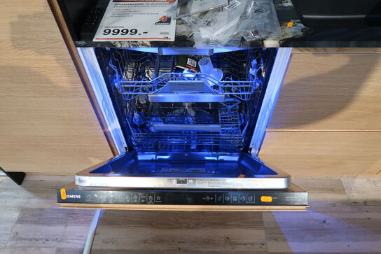 Indbygningsopvaskemaskine SIEMENS Extraklasse SN65ZX02CS
