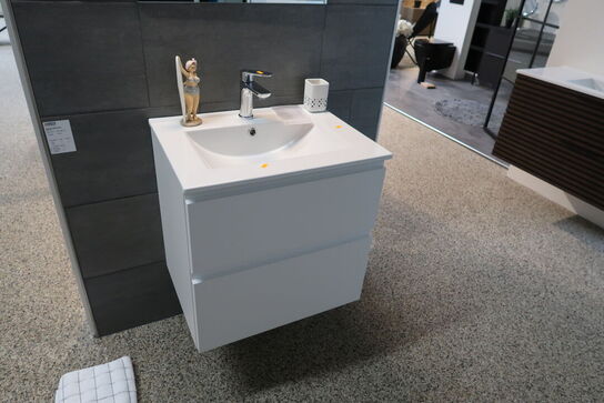 Badmøbel CASSØE med vask, uden armatur