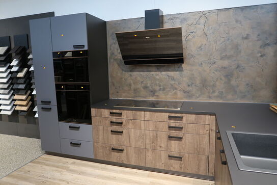 Køkken ARTEGO uden hårdehvidevarer. Vejl. udsalgspris kr: 89.000,-