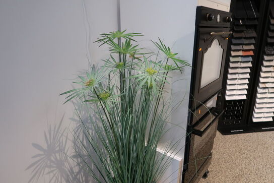 Kunstig plante i krukke