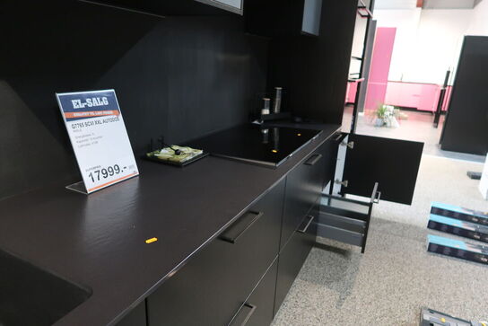 Køkken NORDANRO uden hårdehvidevarer med stenbordplade DEKTON. Vejl. udsalgspris kr: 119.000,-