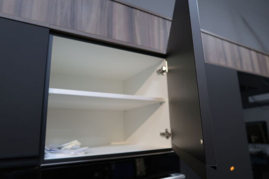 Køkken ARTEGO uden hårdehvidevarer/armatur. Vejl. udsalgspris kr: 129.000,-