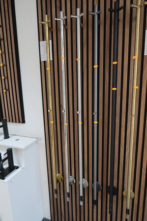 Håndklædetørrer CASSØE Rimini poleret stål