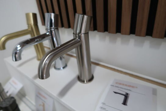 Armatur CASSØE One Børstet Krom komplet med kasse