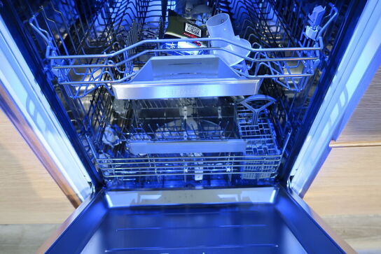 Indbygningsopvaskemaskine SIEMENS Extraklasse SN65ZX02CS