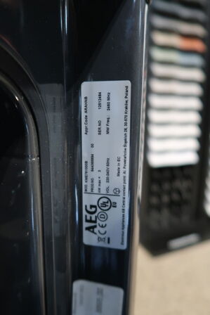 Mikrobølgeovn AEG KME761000B