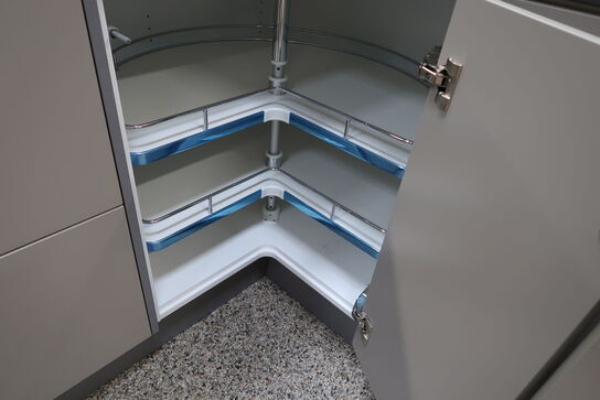 Køkken NORDANRO uden hårdehvidearer/armatur med bordplade SILESTONE. Vejl. udsalgspris kr: 109.000,-