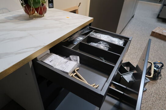 Køkken NORDANRO uden hårdehvidevarer. Vejl. udsalgspris kr: 139.000,-